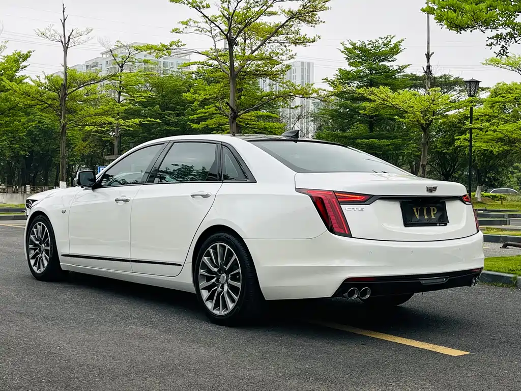 Cadillac CT6 28 T Elite