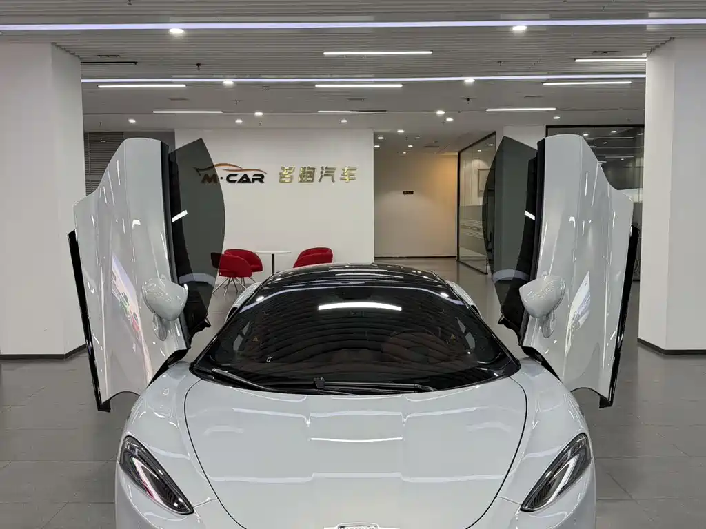 McLaren GT 4.0 T Standard