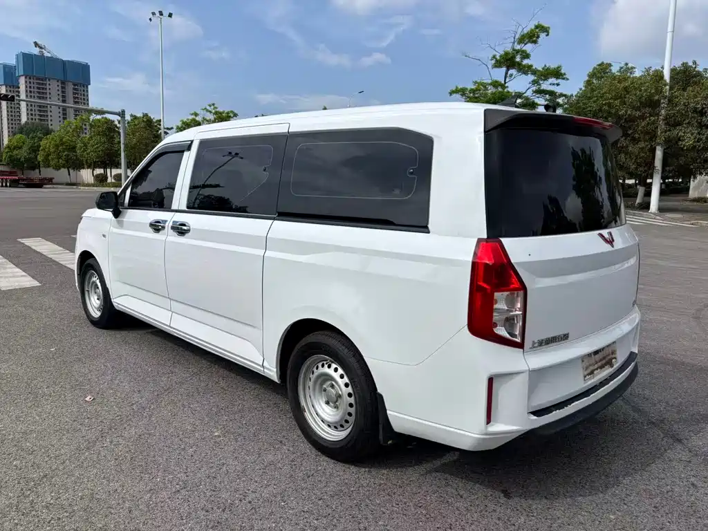 Wuling Journey 1.5 T Manual Comfort