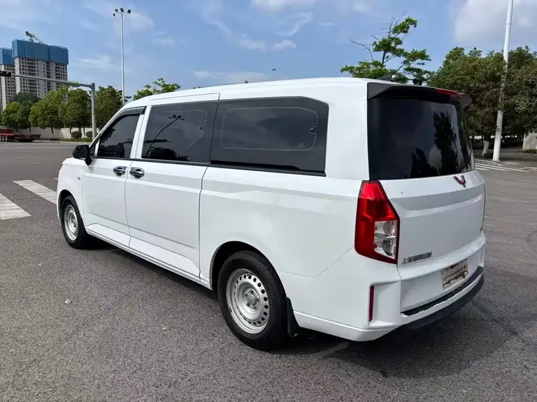Wuling Journey 1.5 T Manual Comfort