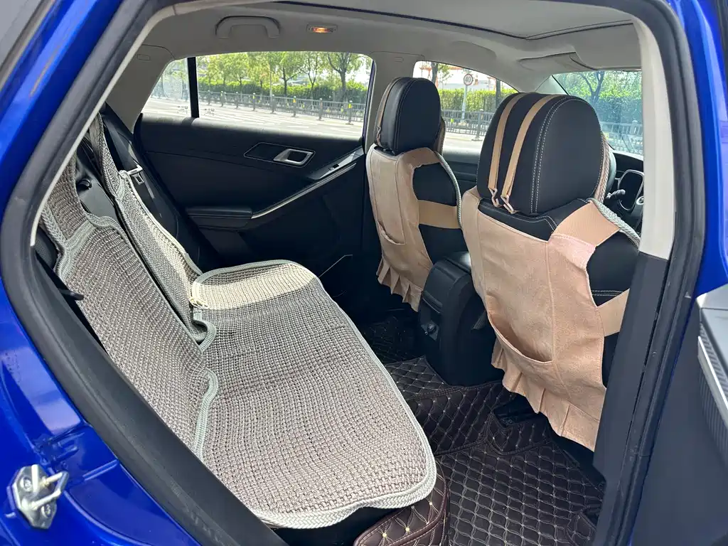 Yusheng S330 驭胜S330 2017款 1.5 L GTDi 自动两驱极夜版