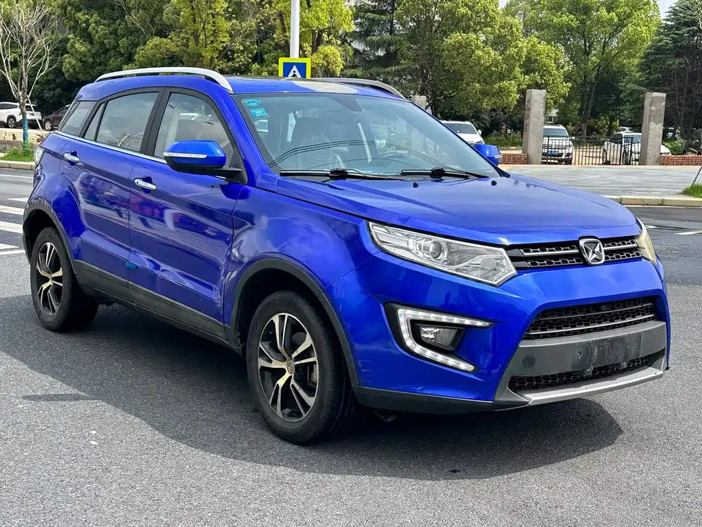 Yusheng S330 驭胜S330 2017款 1.5 L GTDi 自动两驱极夜版
