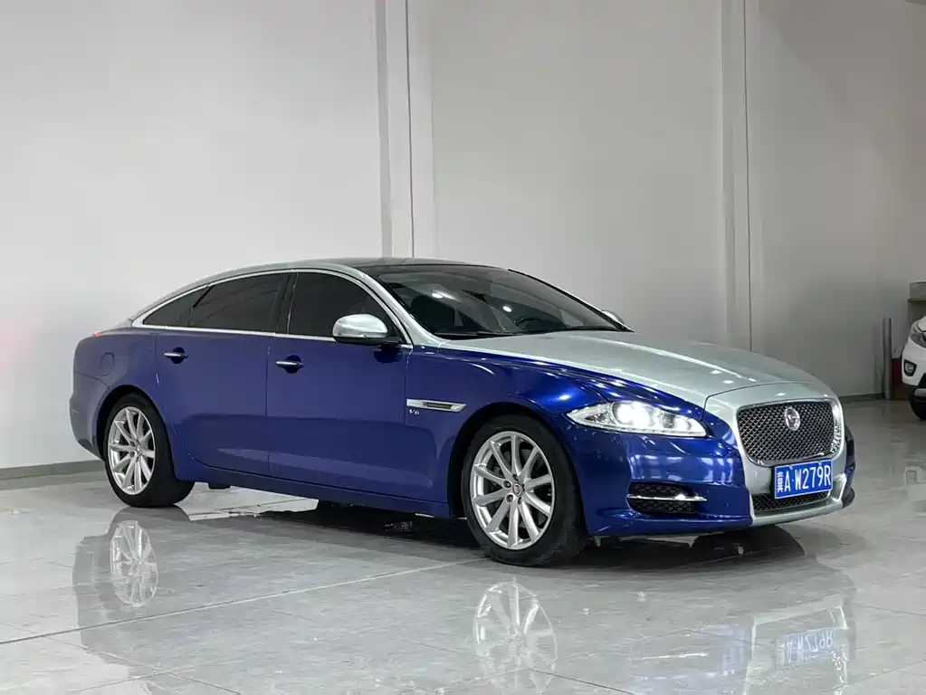 Jaguar XJ XJL 3.0 SC 4 WD Panoramic Business