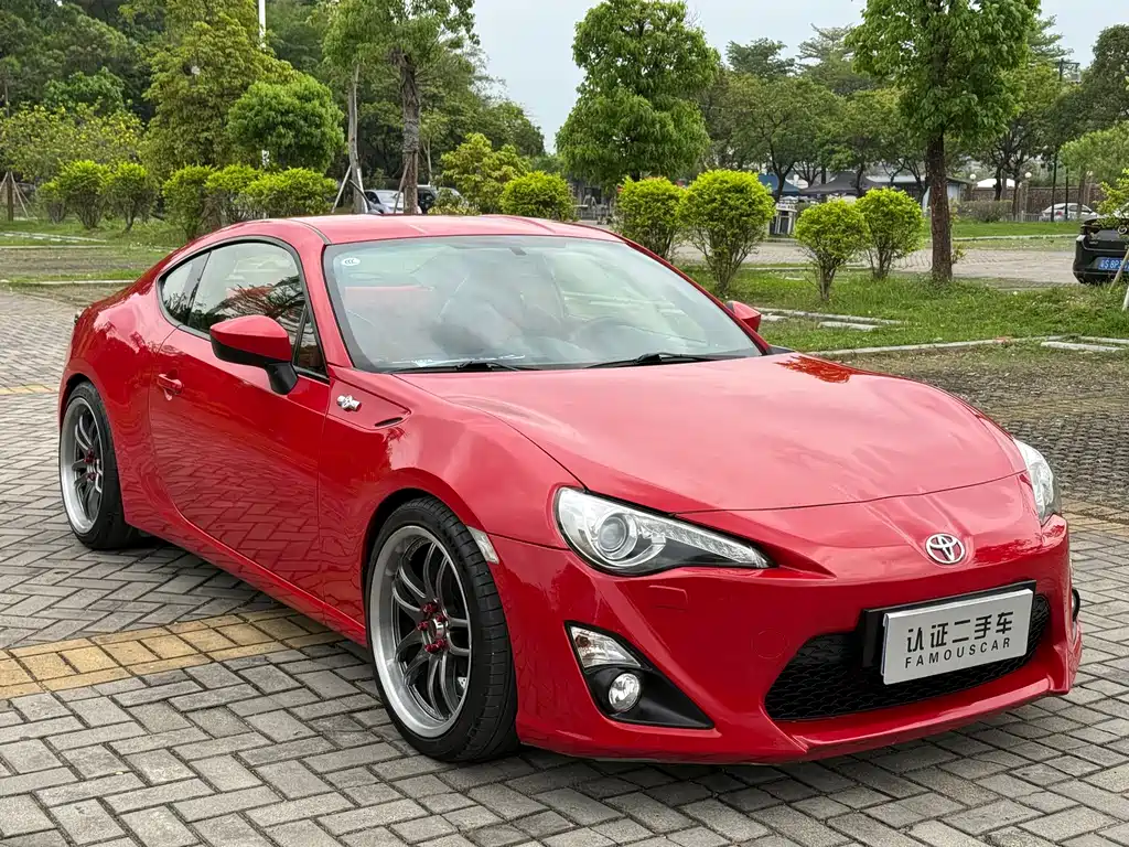 Toyota 86 2.0 L Auto Luxury