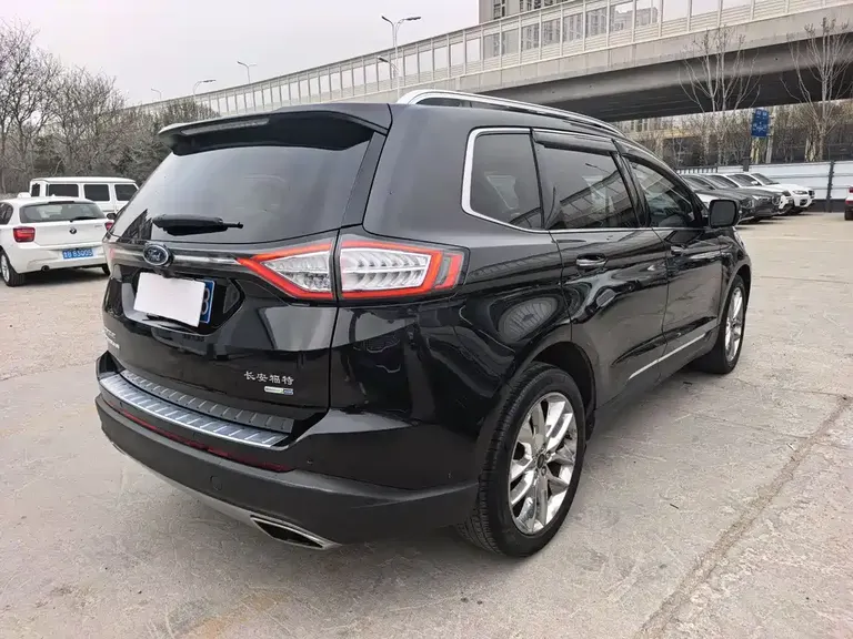 Ford Edge 2.0 T GTDi 4 WD Supreme Sharp