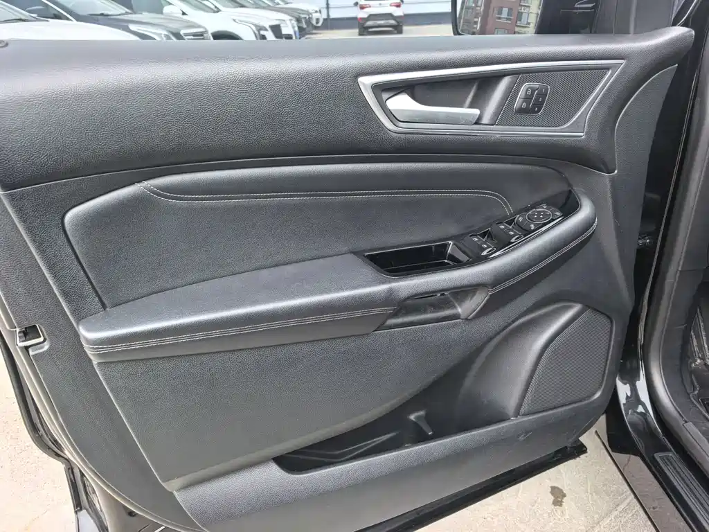 Edge 2.0 T GTDi 4 WD Supreme Sharp