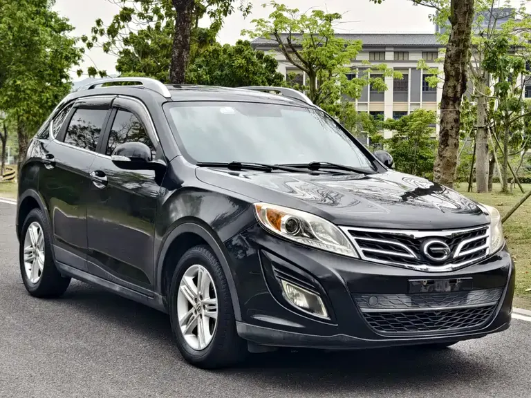 GAC Trumpchi GS5 2.0 L Auto 2 WD Anniversary