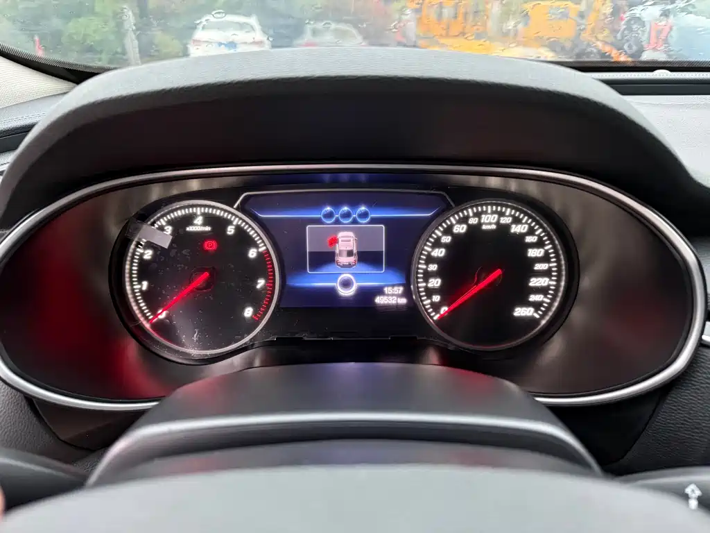 Hongqi H5 Classic 1.5 T DCT Flagship Charm
