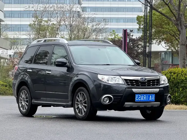 Subaru Forester Classic 2.5 XS Auto Sport