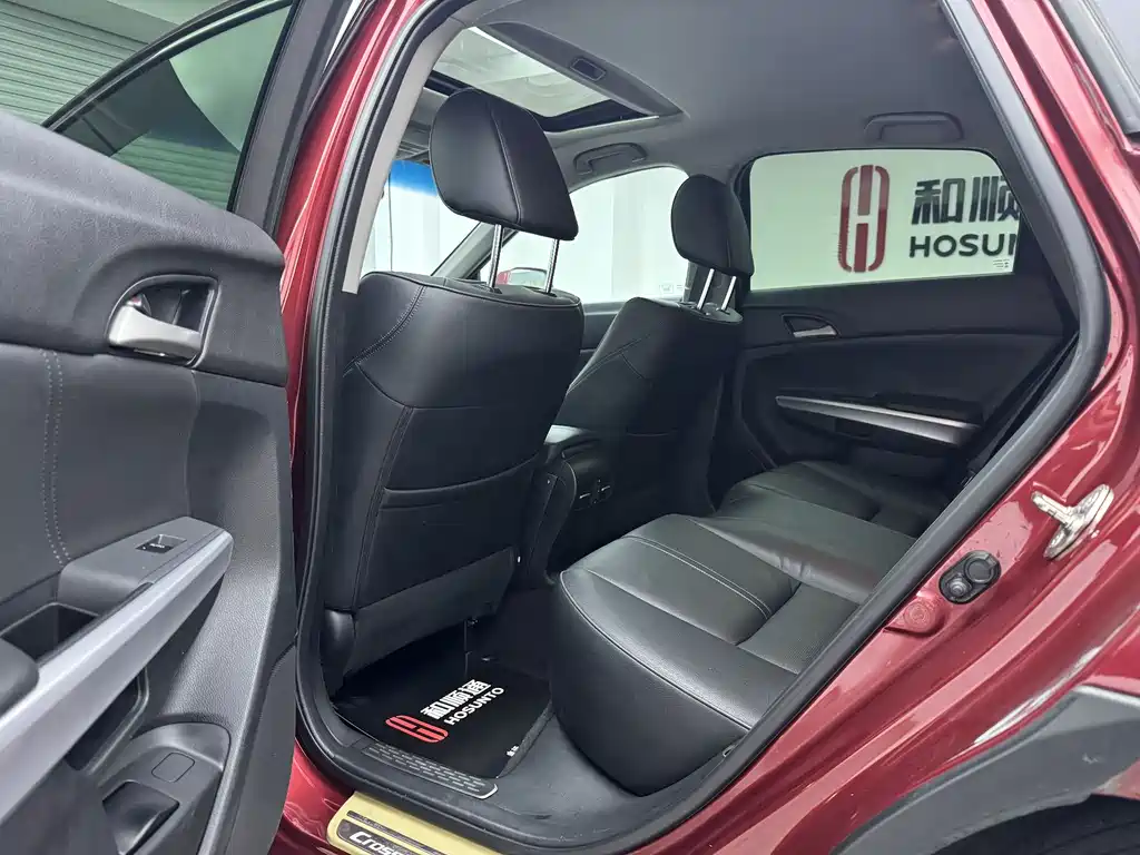 Crosstour 2.4 L Premium