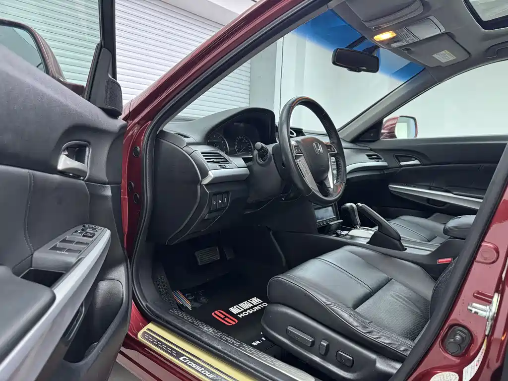 Crosstour 2.4 L Premium