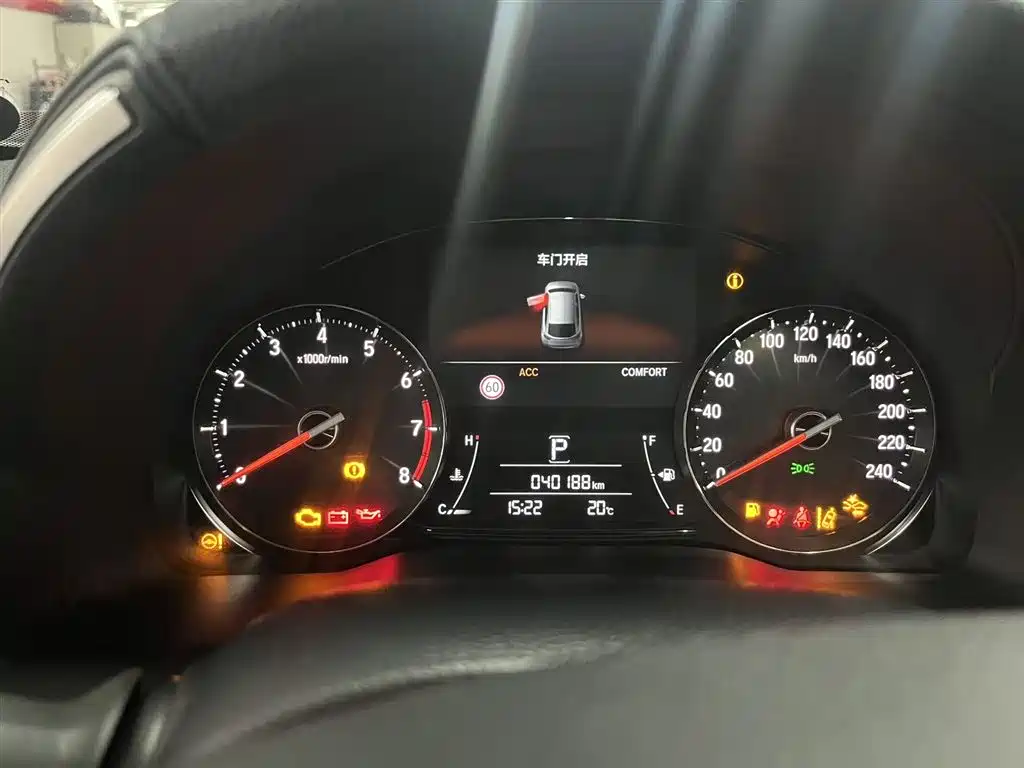 Avancier 240 TURBO 2 WD Premium
