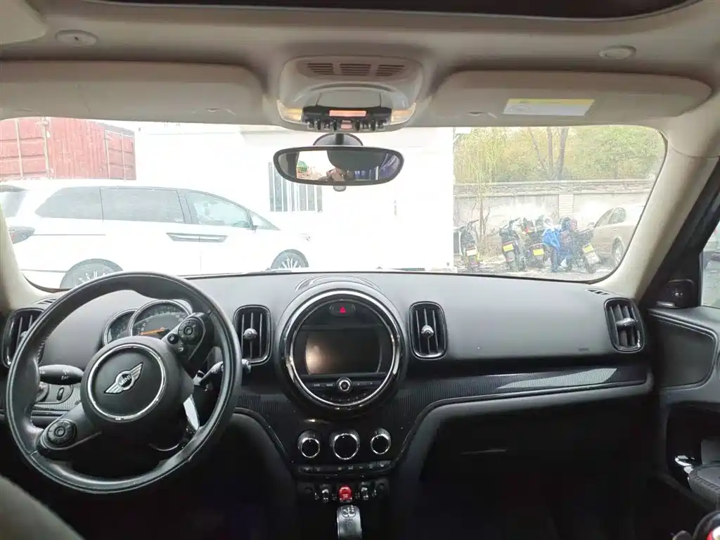 MINI COUNTRYMAN 1.5 T COOPER ALL4