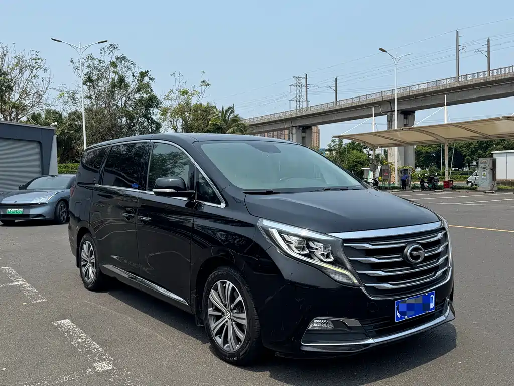GAC Trumpchi M8 320 T Distinguished