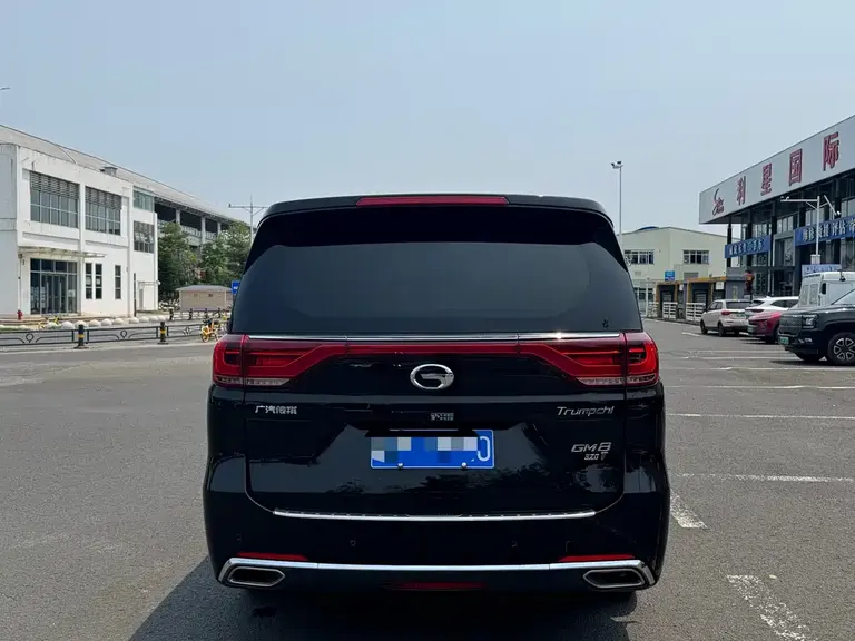 GAC Trumpchi M8 320 T Distinguished