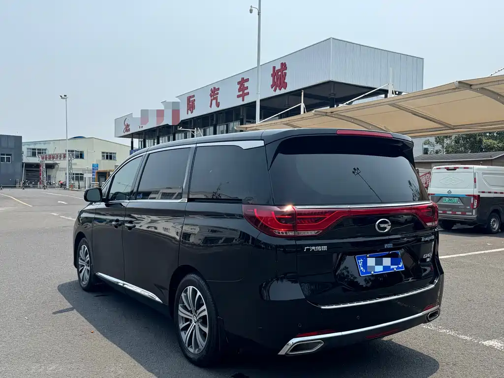 GAC Trumpchi M8 320 T Distinguished