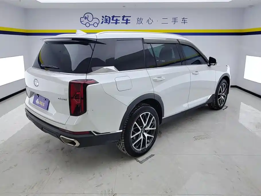 GAC Trumpchi GS8 Navigator Series 2.0 TGDI 2 WD Luxury Connected (7-seat)