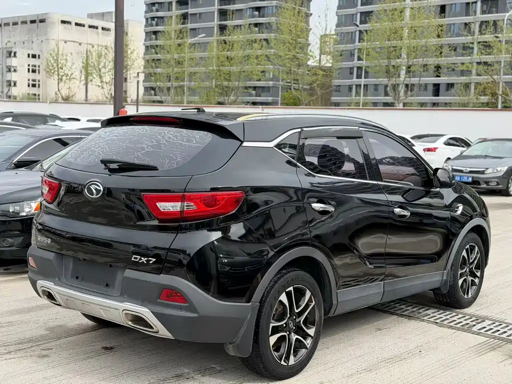Soueast DX7 1.5 T Auto Glory