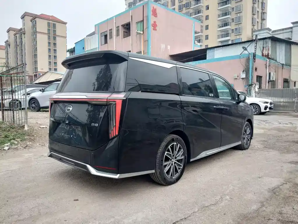 GAC Trumpchi M8 Master Series 400 T Distinguished