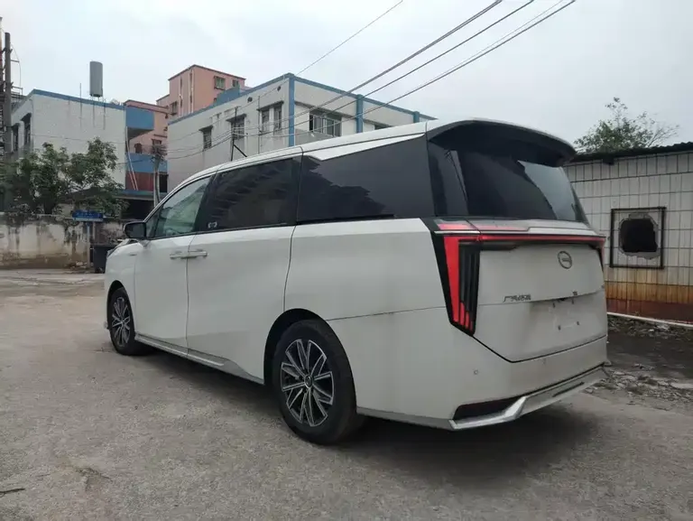 GAC Trumpchi M8 Master Series 400 T Distinguished
