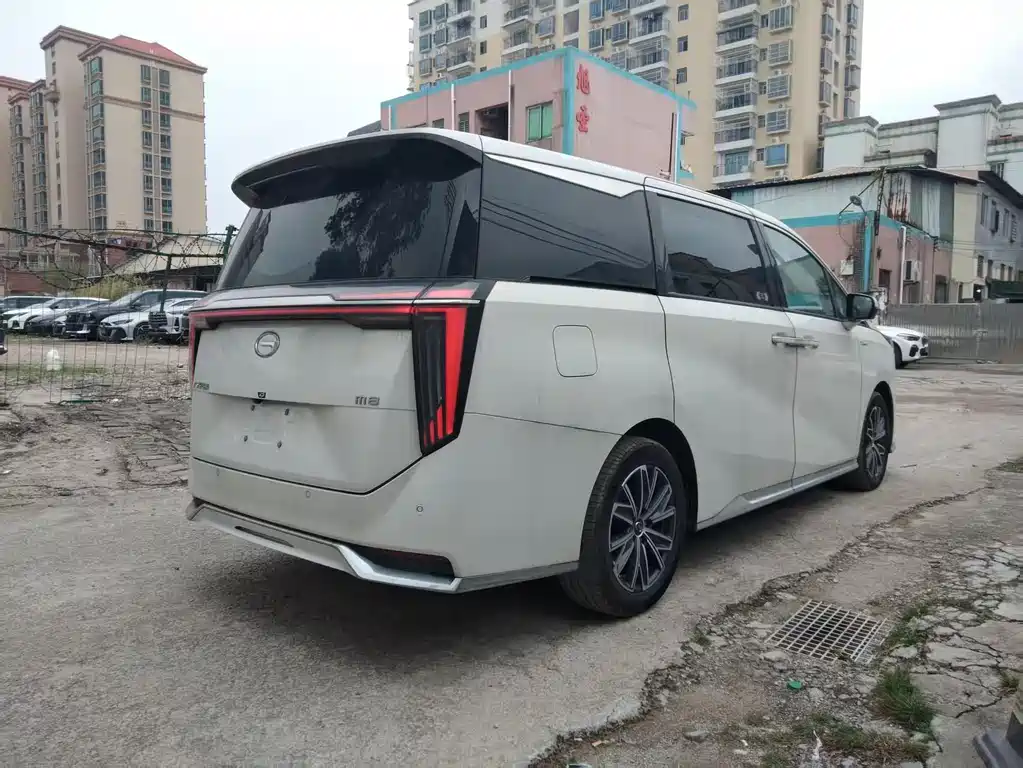GAC Trumpchi M8 Master Series 400 T Distinguished
