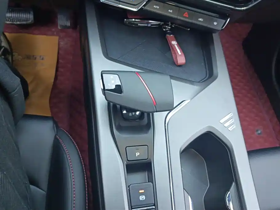 Changan X5 PLUS 1.5 T DCT Pioneer