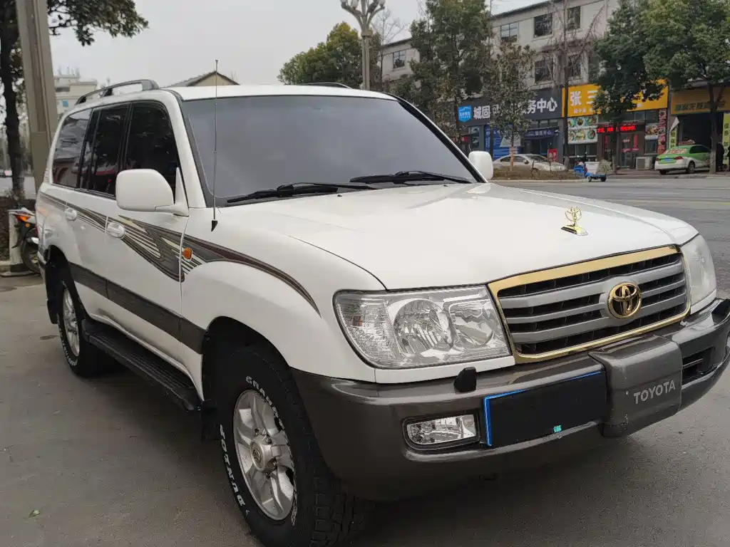 Land Cruiser 4.7 L Auto VX-R Luxury DVD