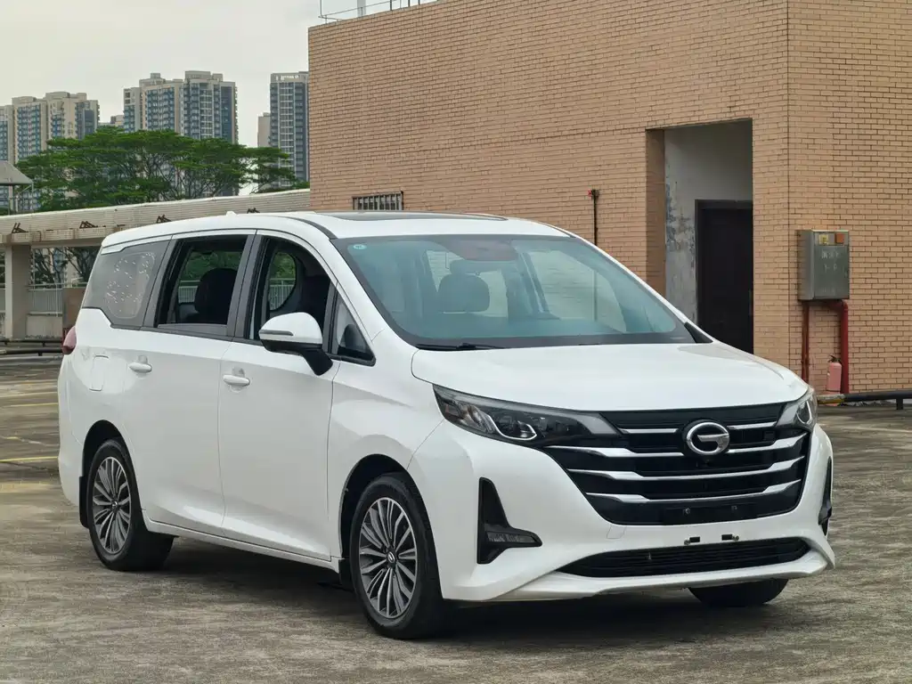 GAC Trumpchi M6 270 T Auto Honored (7-seat) CN-V