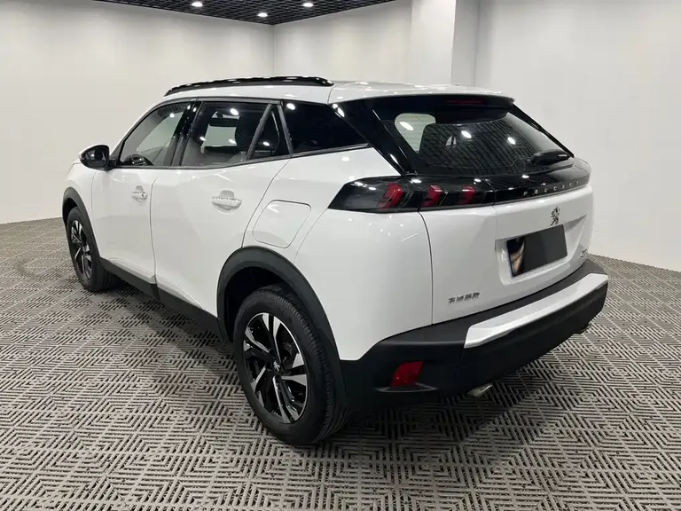Peugeot 2008 2022 230 THP THE ONE