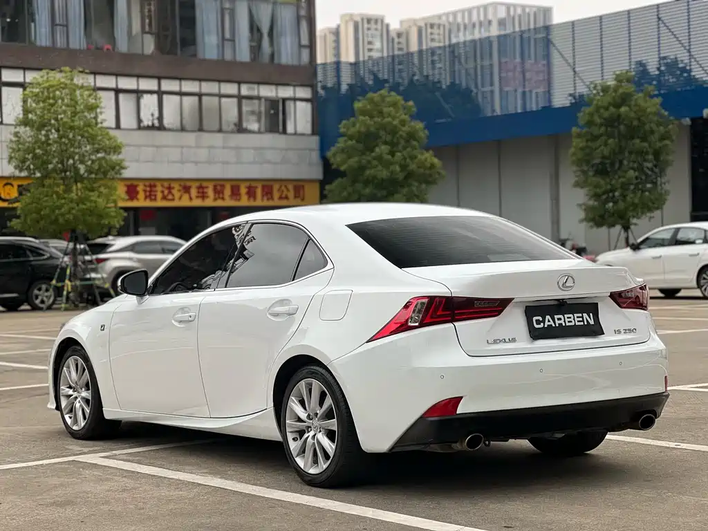 Lexus IS 250 F SPORT