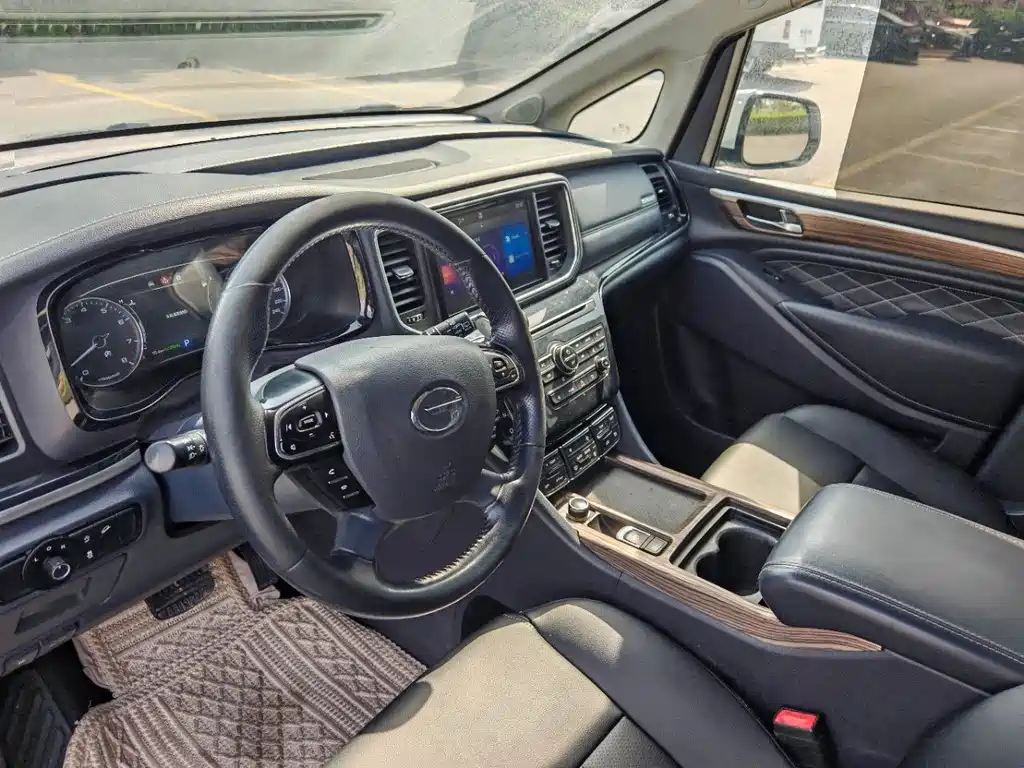 GAC Trumpchi M8 Navigator 390 T Premium