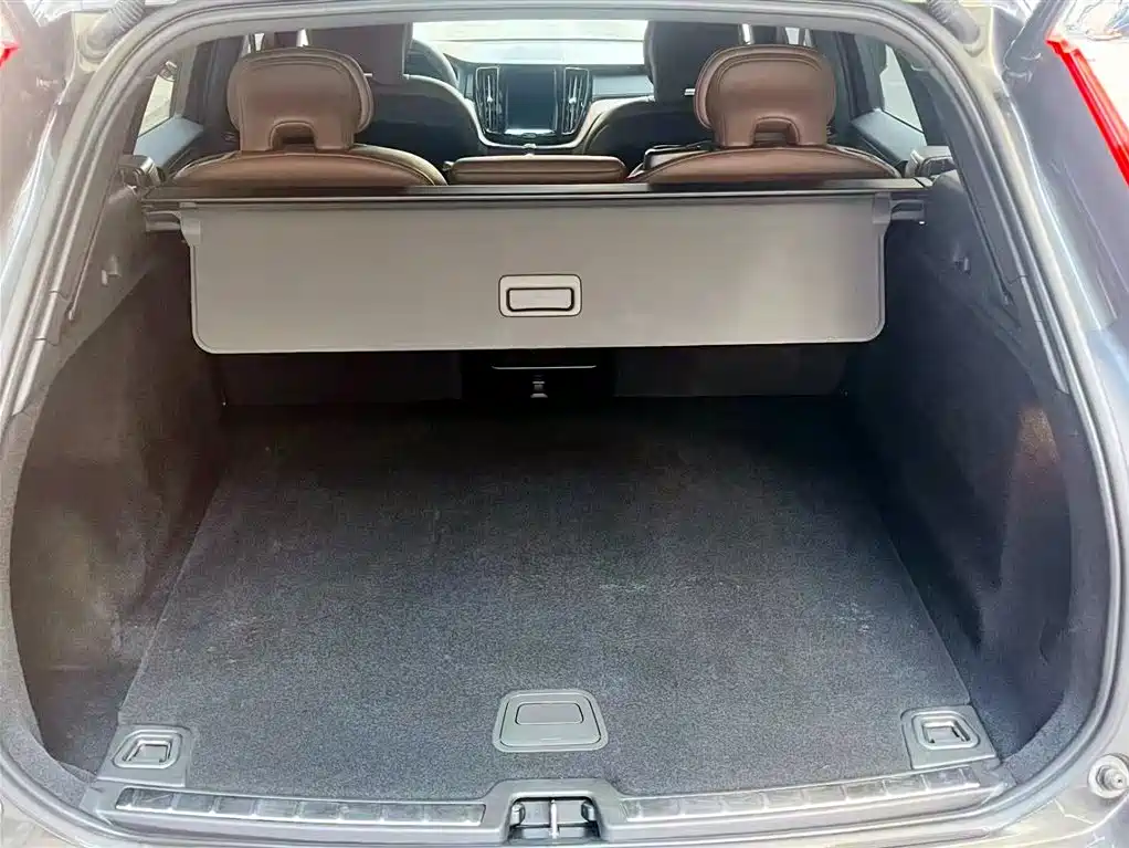 Volvo XC60 B5 4 WD Smart Vision Luxury