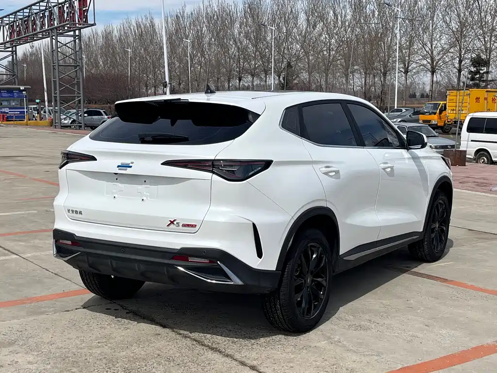 Changan Oshan X5 PLUS Facelift 1.5 T DCT Pioneer