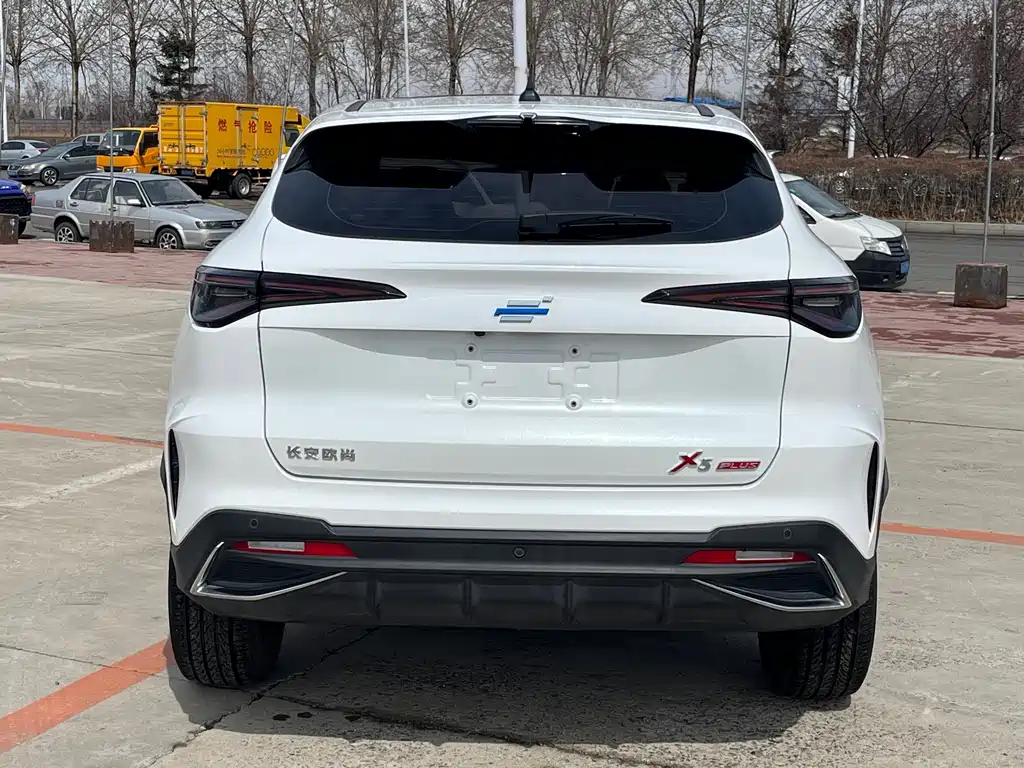Changan Oshan X5 PLUS Facelift 1.5 T DCT Pioneer