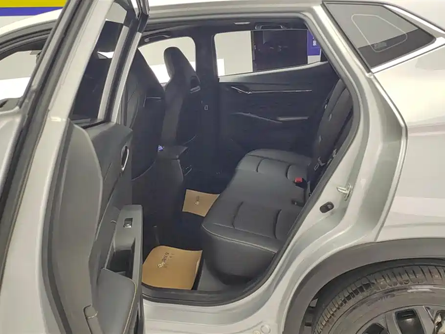 Changan Oshan X5 PLUS 1.5 T DCT Pioneer