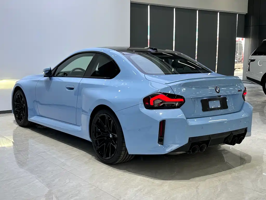 BMW M2