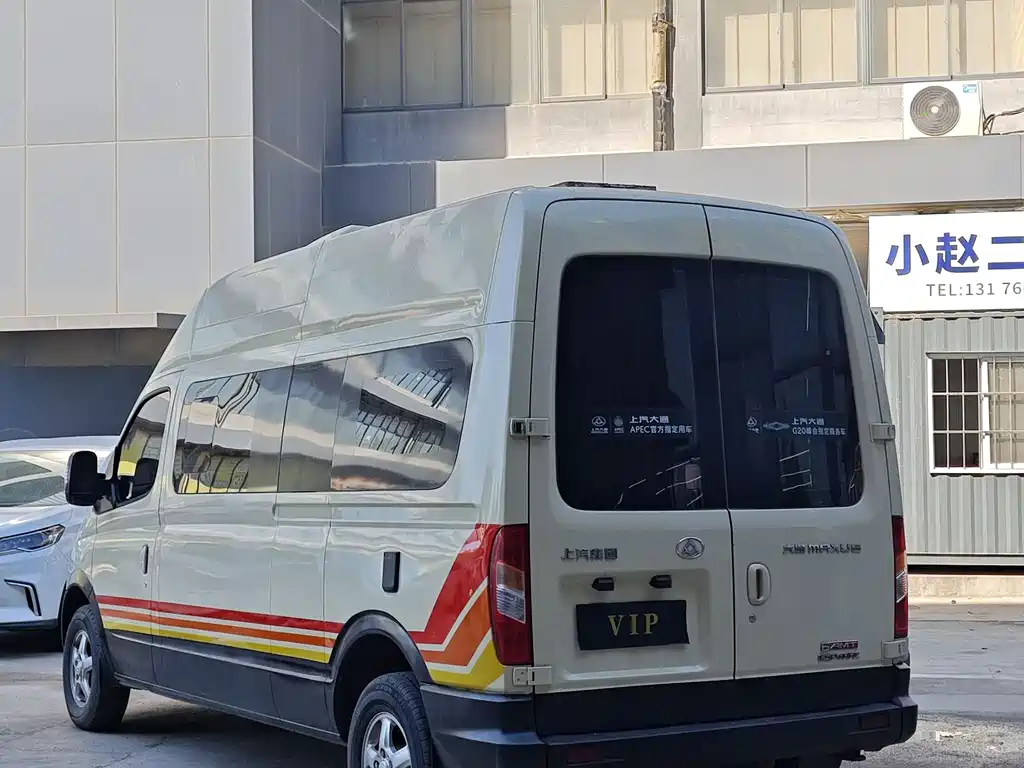Xintu V80 新途V80 2017款 2.5 T AMT傲运通国IV长轴高顶6-10座