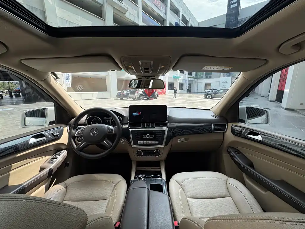 Mercedes-Benz M-Class ML 320 4 MATIC