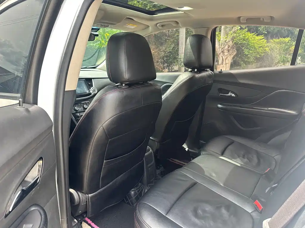 Encore 18 T Auto 2 WD Urban Leading
