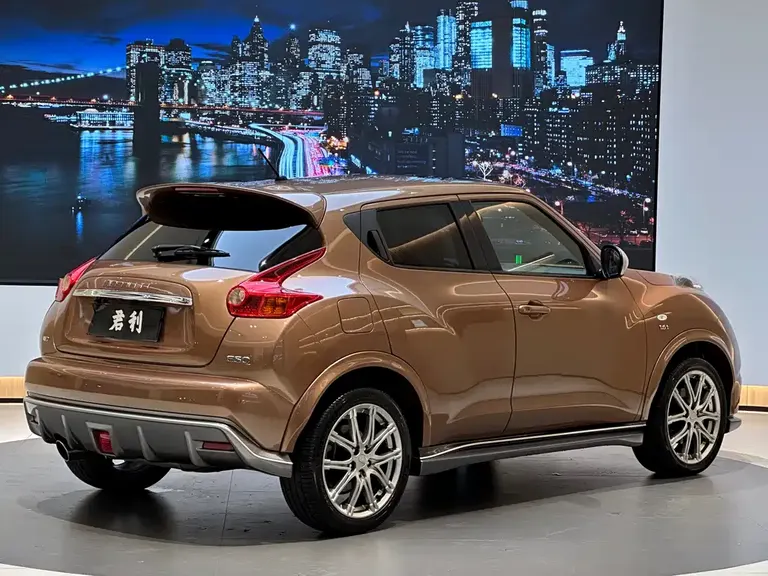 Infiniti ESQ 英菲尼迪ESQ 2014款 1.6 T 率动版