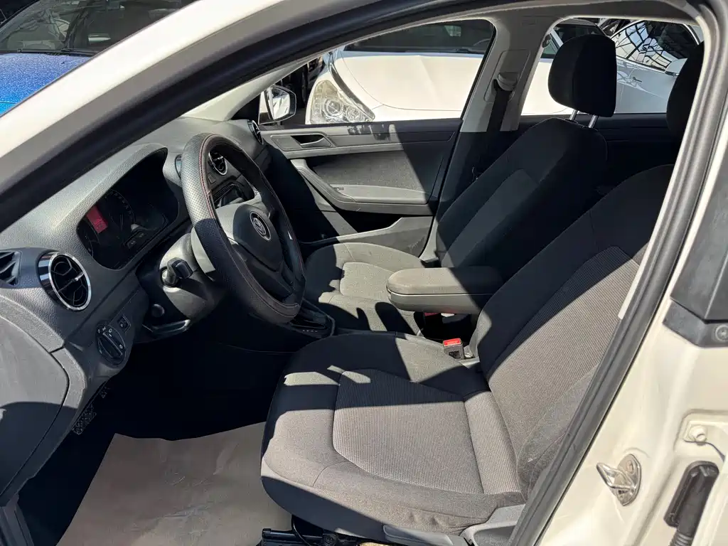 Jetta 1.5 L Auto Fashion
