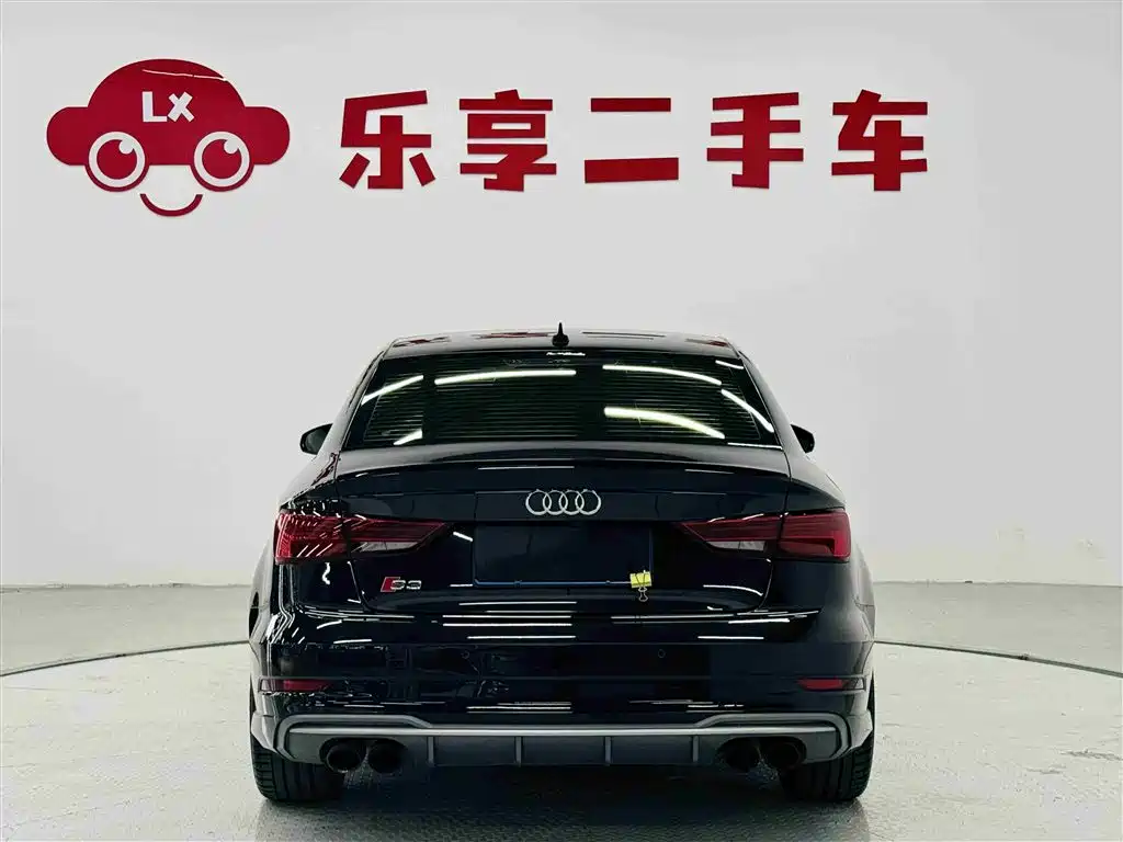 Audi S3 S3 2.0 T Limousine