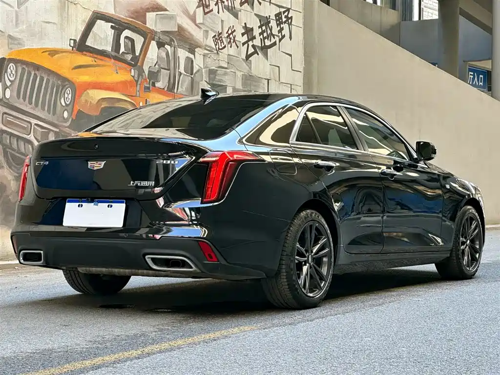 Cadillac CT4 28 T Luxury