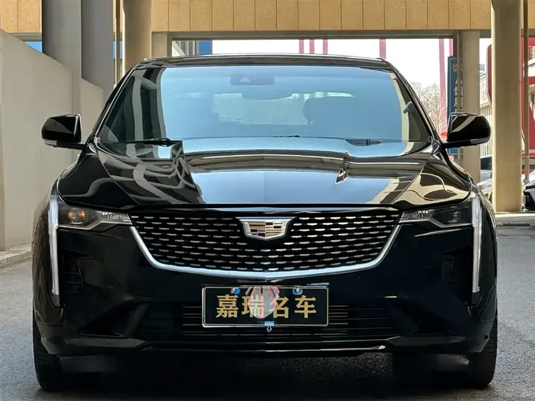Cadillac CT4 28 T Luxury