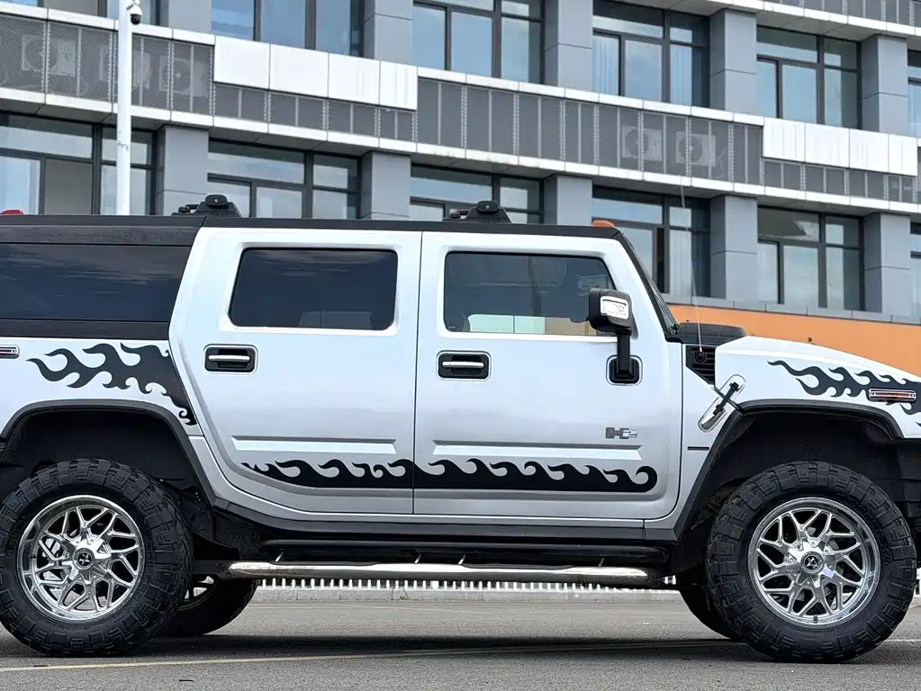 Hummer H2 6.0 AT