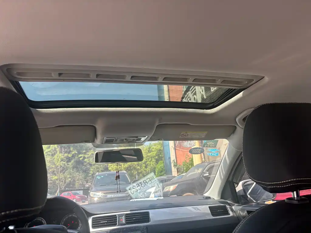 Rapid 1.6 L Auto Comfort