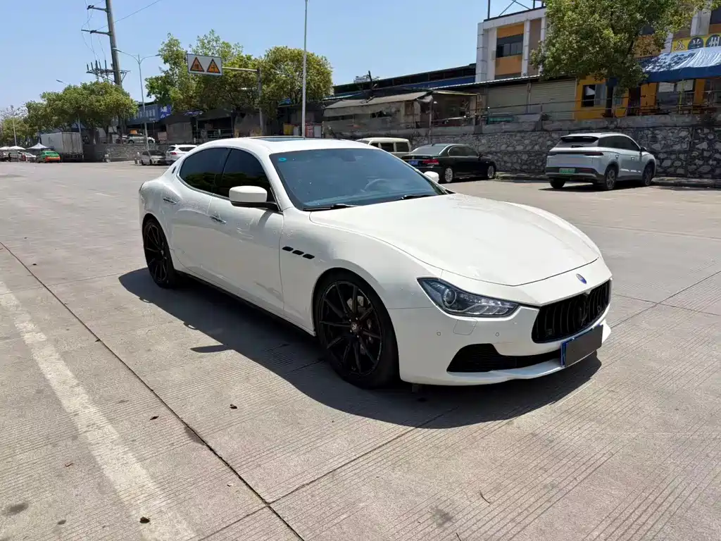 Ghibli 3.0 T S