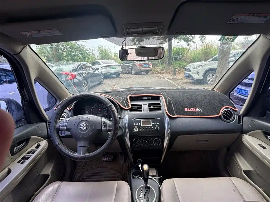 SX4 天语 SX4 2008款 三厢 1.6 L 自动精英型