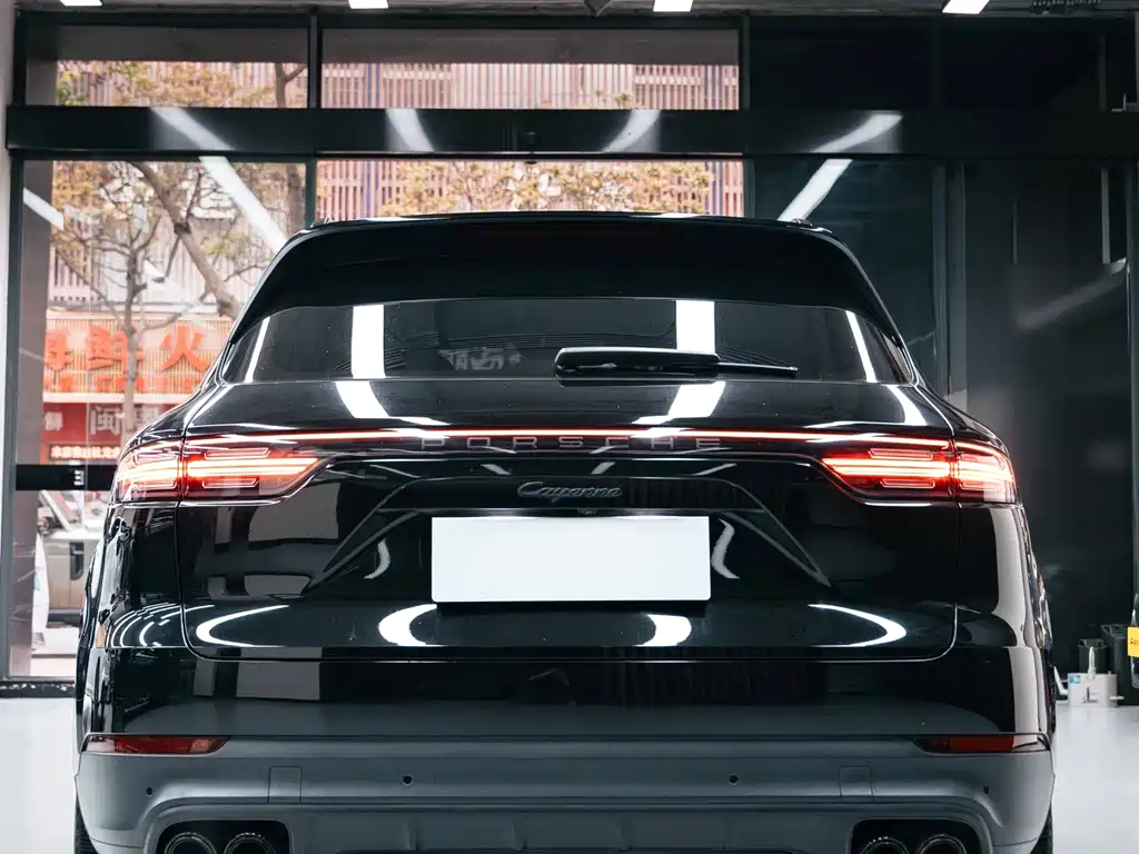 Cayenne NEV Cayenne E-Hybrid 2.0 T Platinum