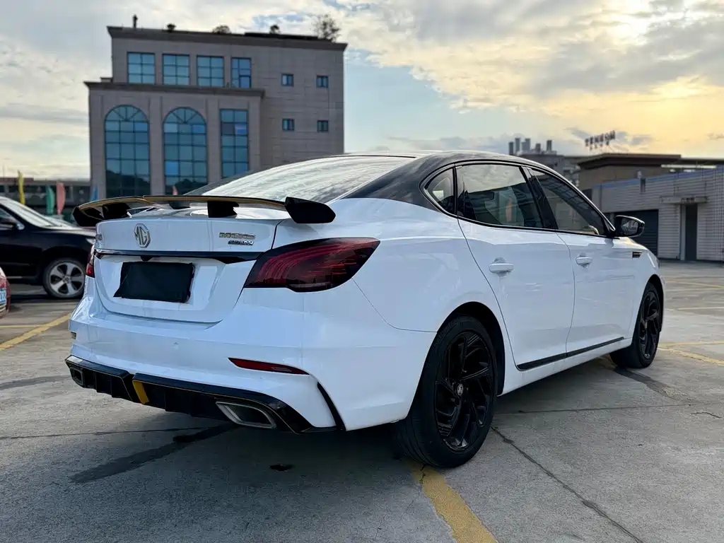 MG6 Pro 1.5 T Auto Trophy Luxury